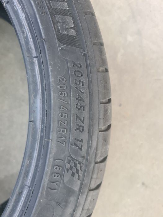 2бр.205/45/17 MICHELIN