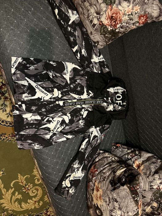 Продам куртку в хорошем состоянии.