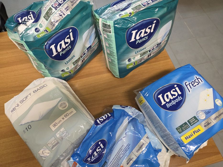 Scutece si absorbante pentru adulți