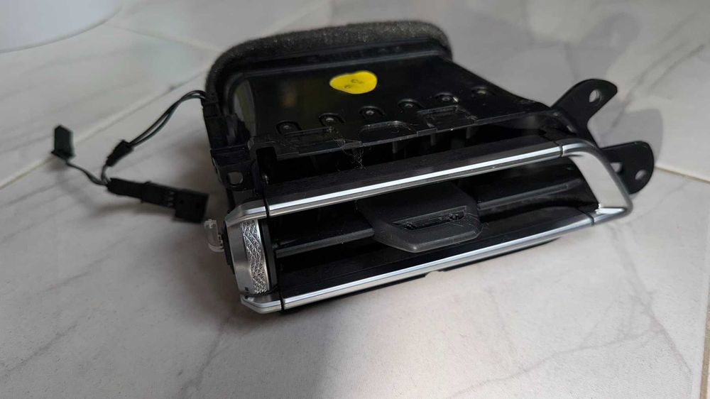 Оригинален въздуховод десен BMW X5 G05