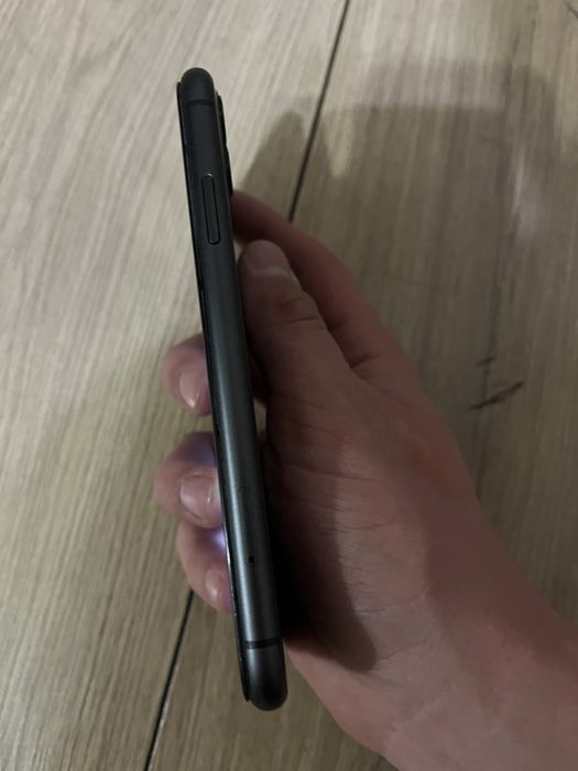 iPhone 11,81 акб