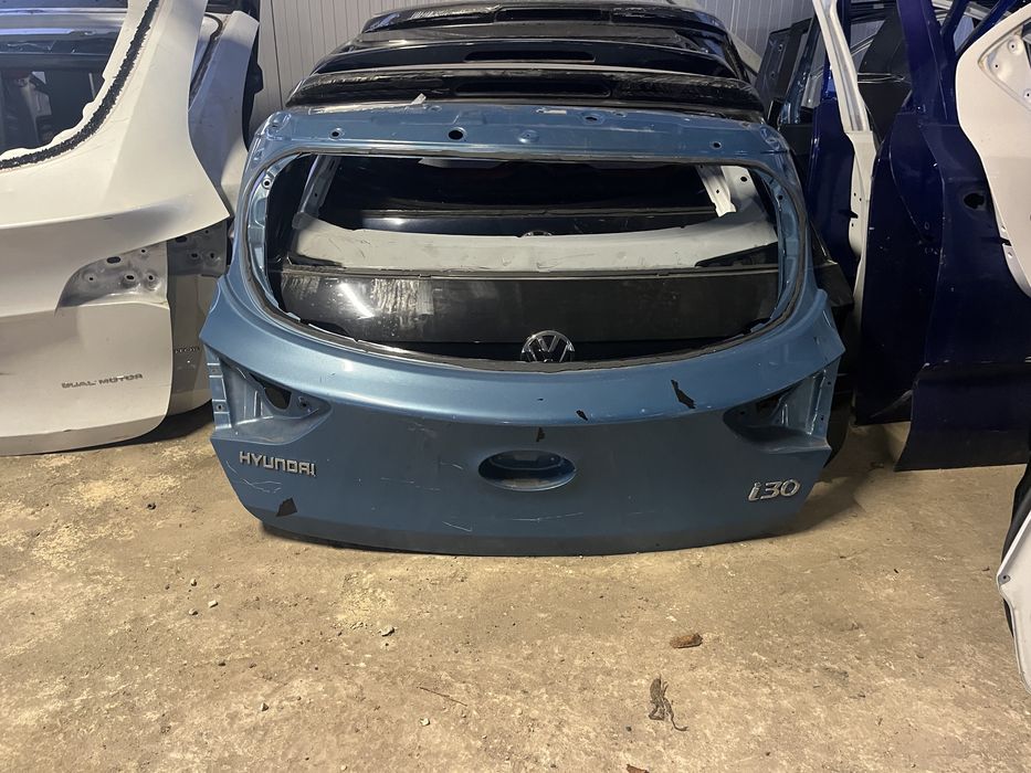 Капак/багажник Hyundai I30 2017г 4бр