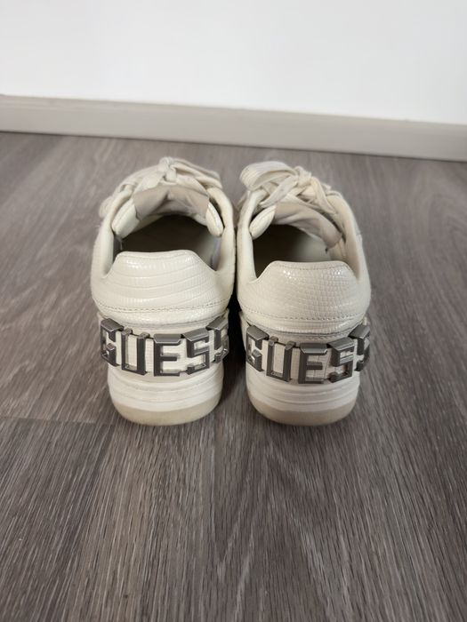 GUESS Ancie 39 номер запазени