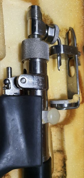 Безигольный шприц для инъекций БИ-8