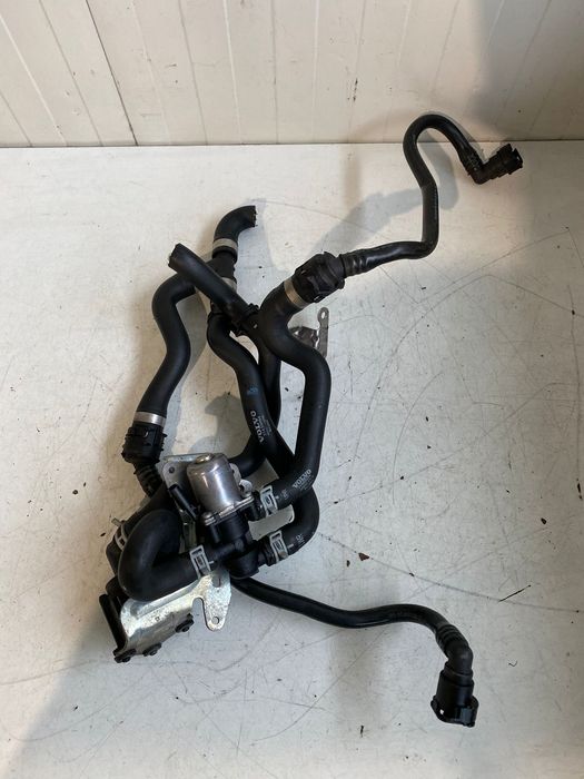 Furtune apa pompa apa VOLVO XC90 V90 2019 31465024 31439894 31686005 31657347 31461924