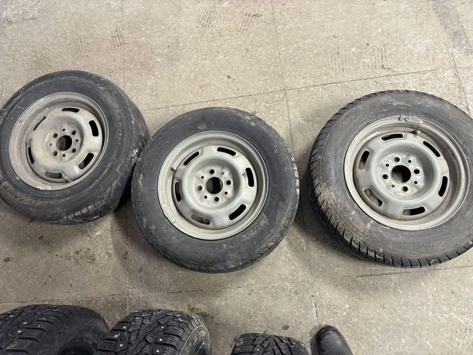 Продам 3 диска Р13