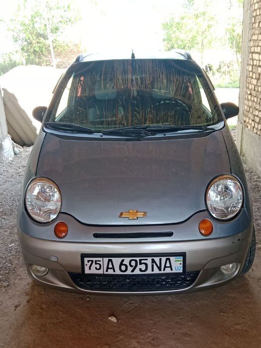 Matiz sotiladi yili 2010 probeg 5 krug yurgan.narxi 38 million.