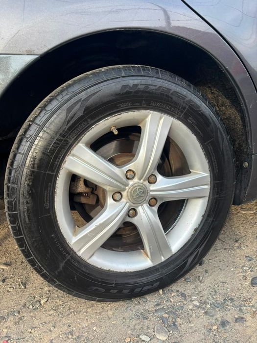 Автомобиль Тойота Камри