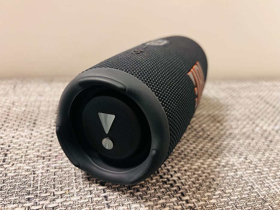 Harman Kardon Go + Play 2  – si jbl charge 5 si xtreme3