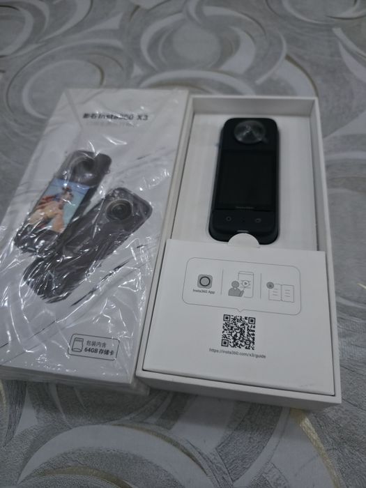 Экшен камера Insta 360 X3