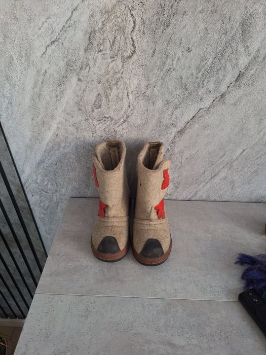 Продаю очень классные валенки