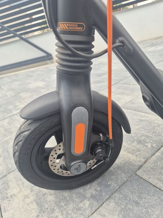 Trotinetă electrică Ninebot Segway F2 Pro