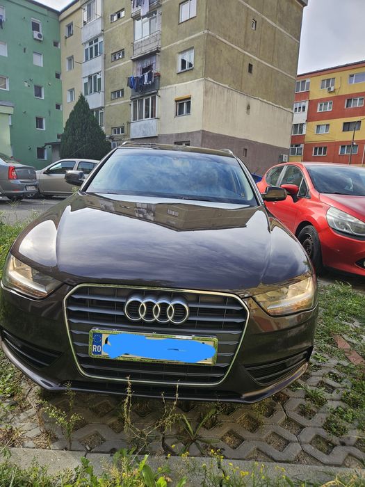 Vând Audi B8 A4 AVANT