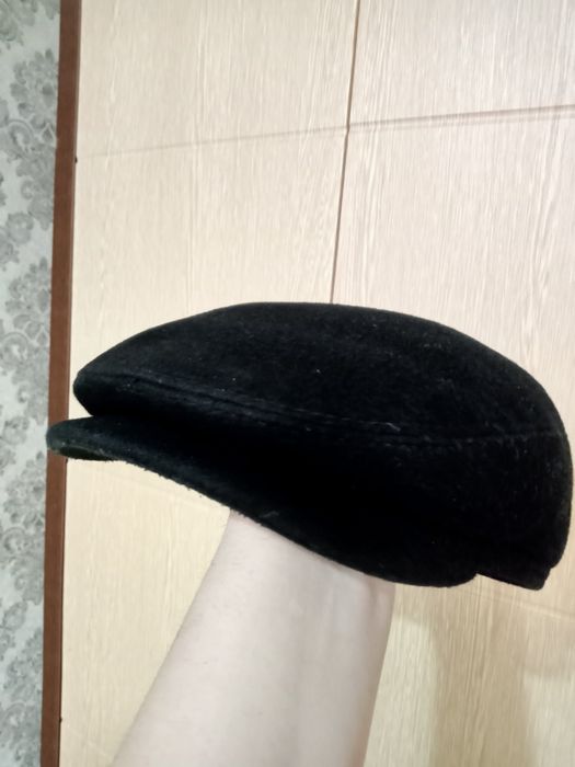 Продам кепку мужскую "леион"