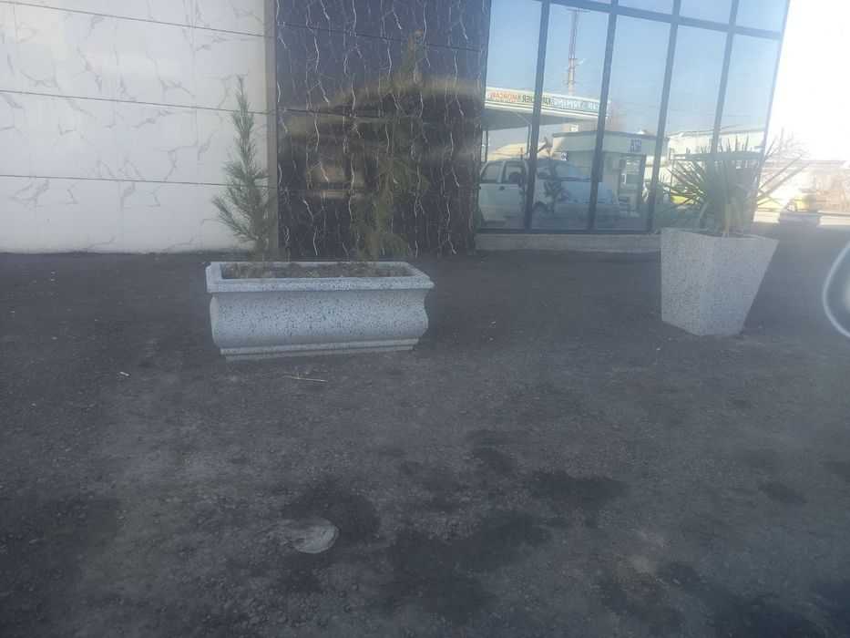 Арчазор. Гулзор дуконидан. Хар хил моделда гул туваклар. Сифатли. Муст