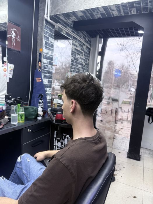 Барбер , крутые мужские стрижки