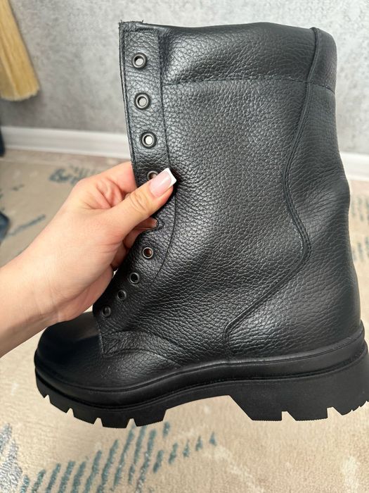 Продам муж берцы