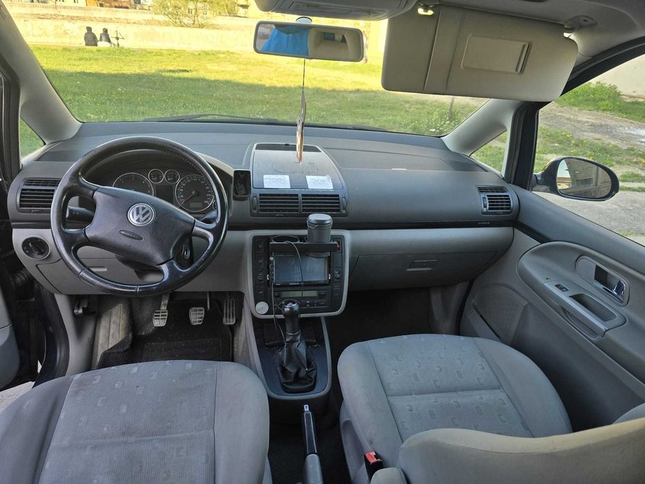 Vând Volkswagen Sharan 1.9 TDI, 116 PS, 2007