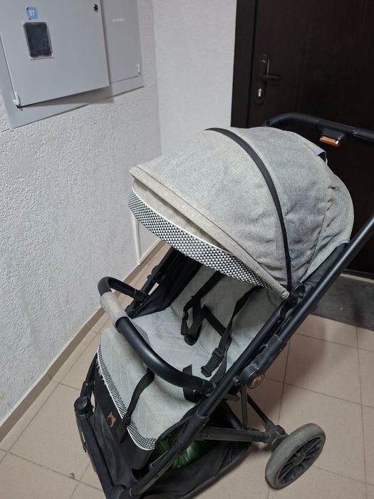 Коляска в хорошем состоянии