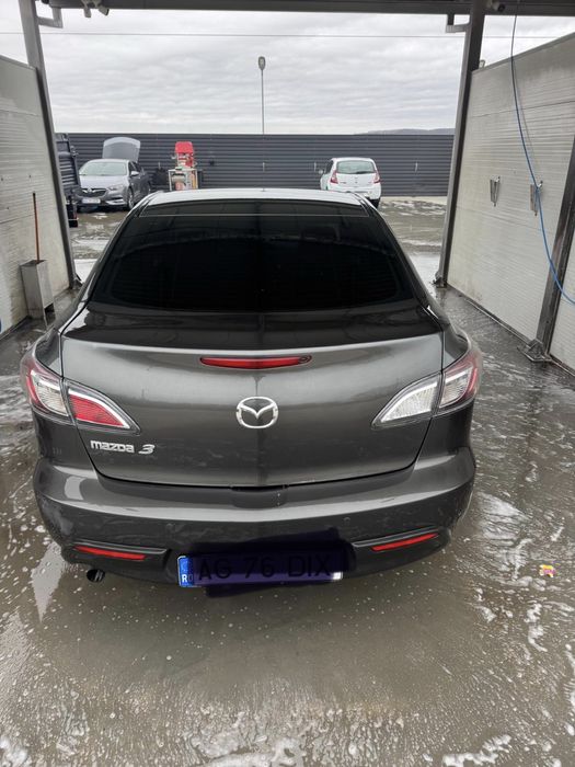 Mazda 3 facelift, an 2010, diesel, stare foarte buna