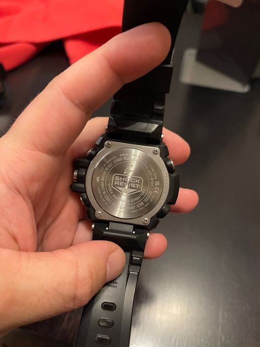 G Schock GST-B100-1А