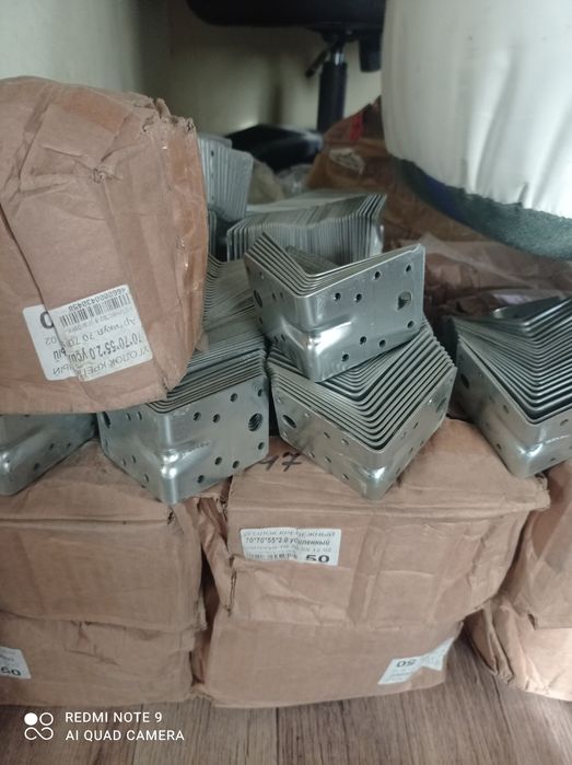 Уголок крепежный усиленный