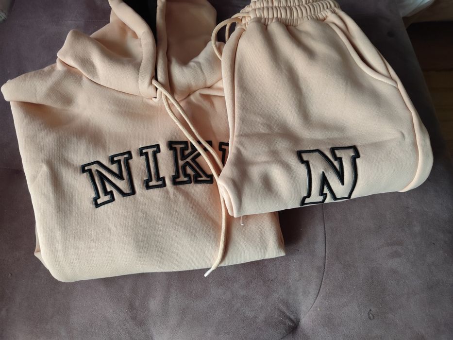 Дамски комплект NAIK нов