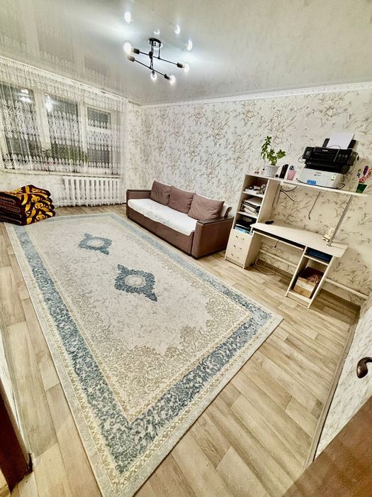 Продается трехкомнатная квартира