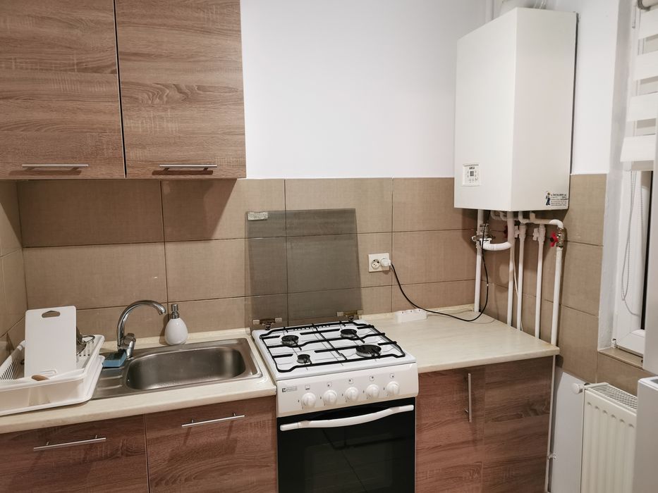 Proprietar închiriez garsonieră