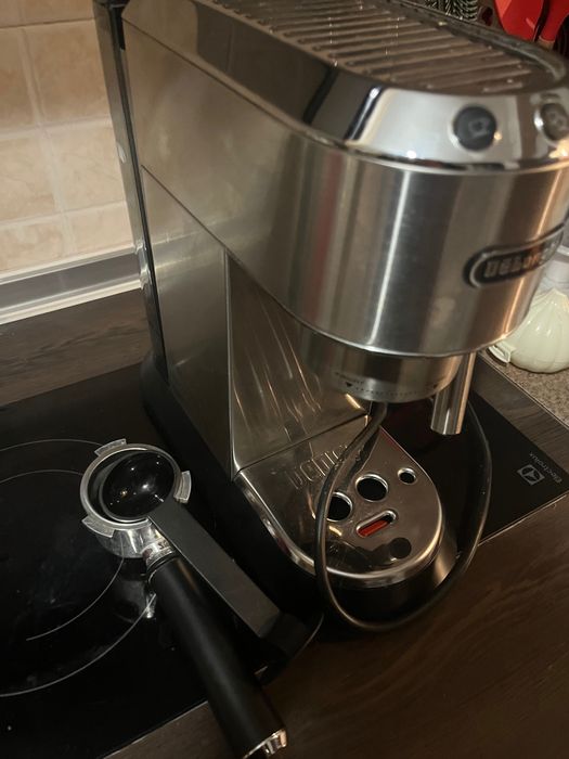 Кафемашина Delonghi Dedica style