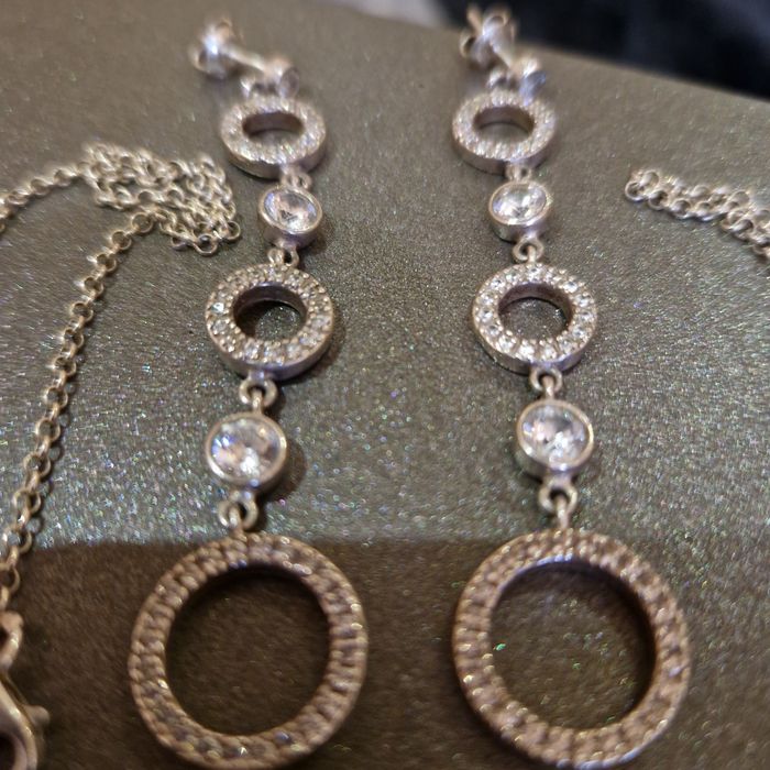 Сребърни изискани  накити