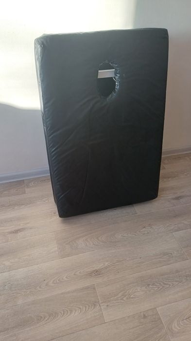 Массажная кушетка