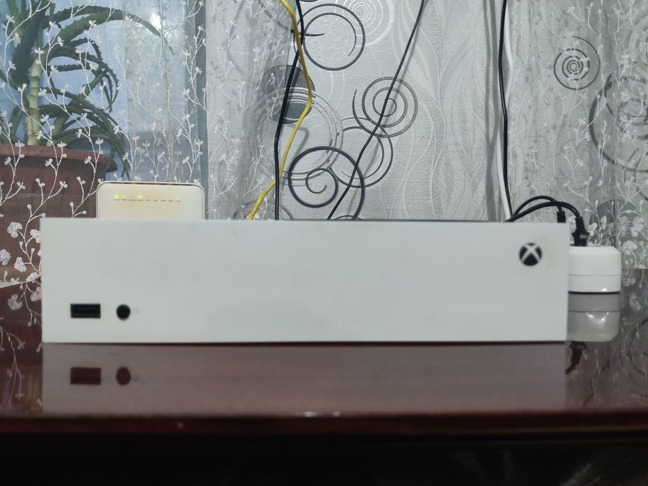 Xbox series s 512 гигабайт