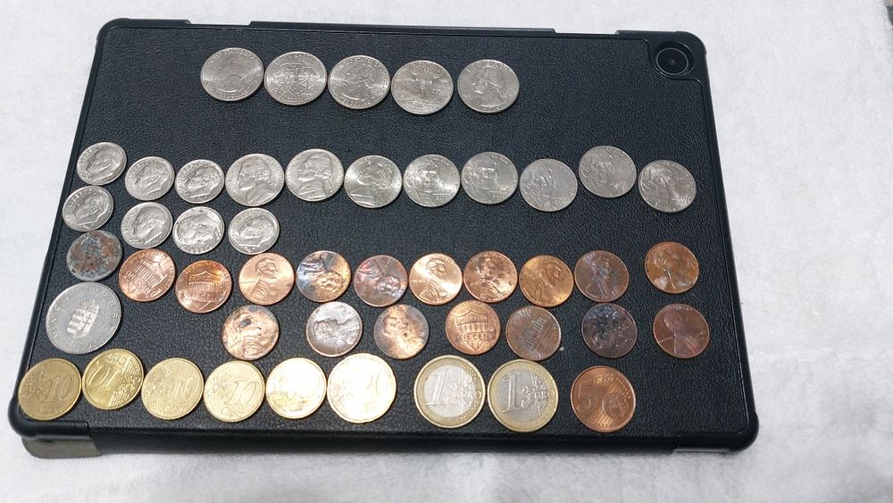 Monede vechi și bacnote