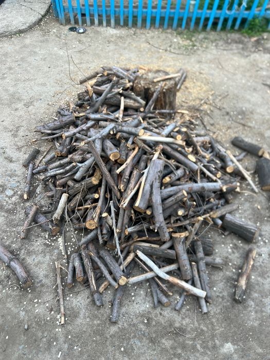 продам дрова очень сухие