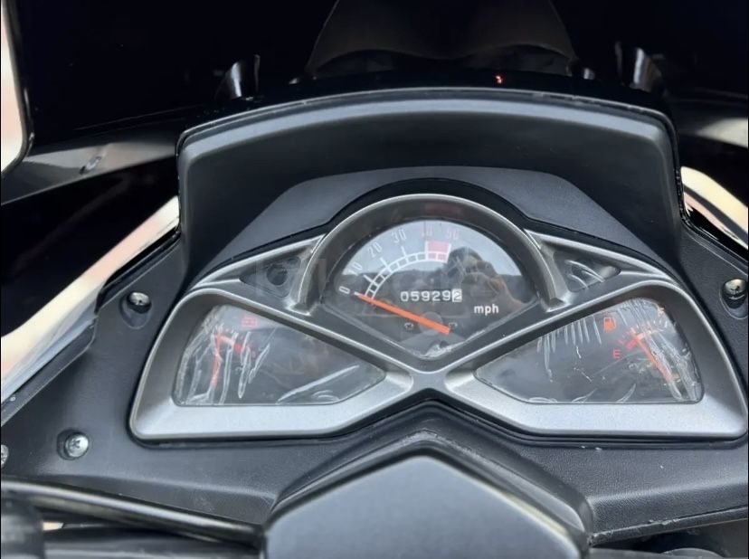 В продаже Макси скутер