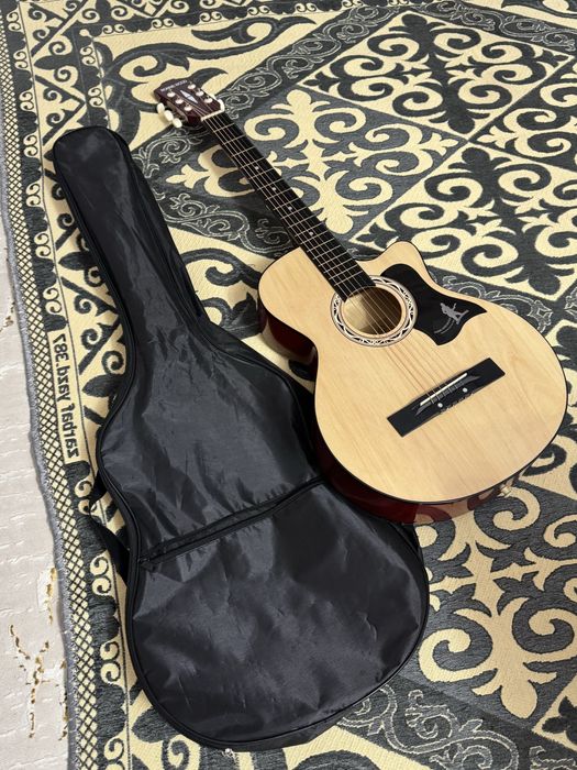 Гитара договорный цена