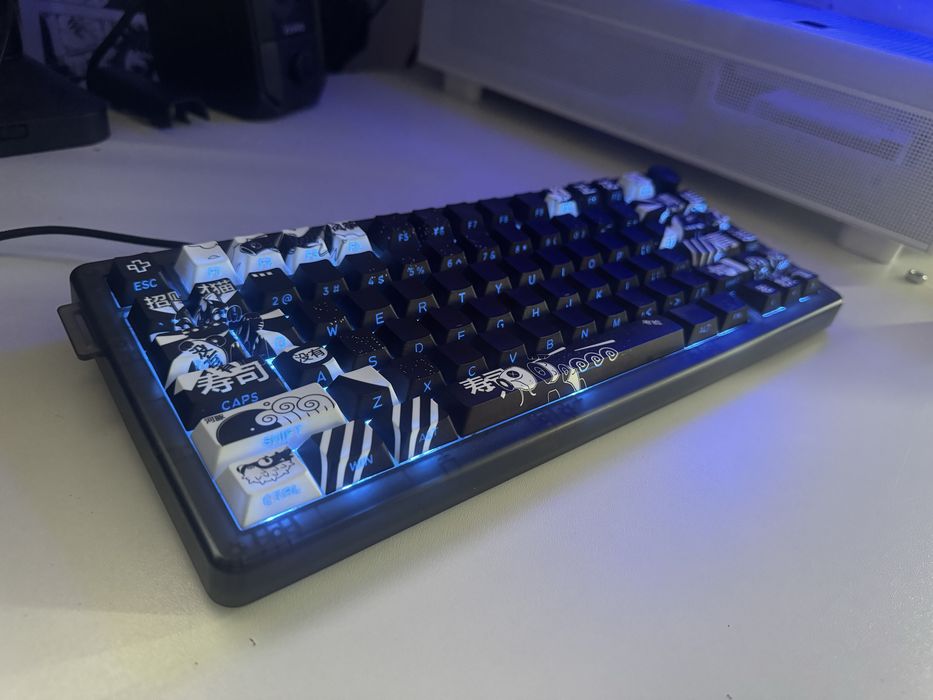 Tastatura  Mecani QwertyKey75 HE