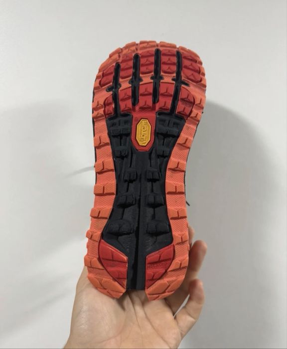 Altra Olympus 4   Marime 40,5