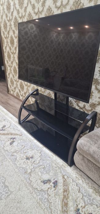 Подставка для телевизора