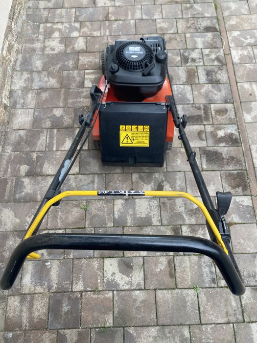 Masina tuns iarba - gazon MOTOR BRIGGS & STRATTON