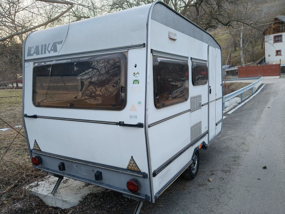 Rulota recent adusa Italia se poate inmatricula sau folosi staționară