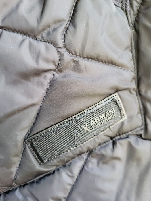 Безрукавка от Armani exchange