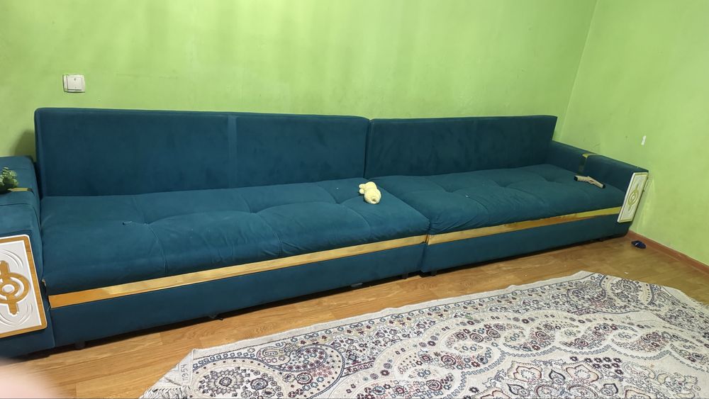 Диван  4 м срочно сатылад