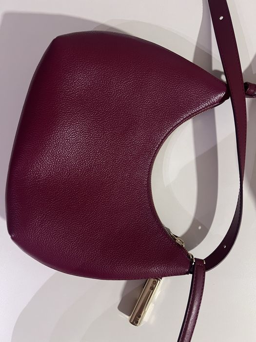 Чанта през рамо FURLA