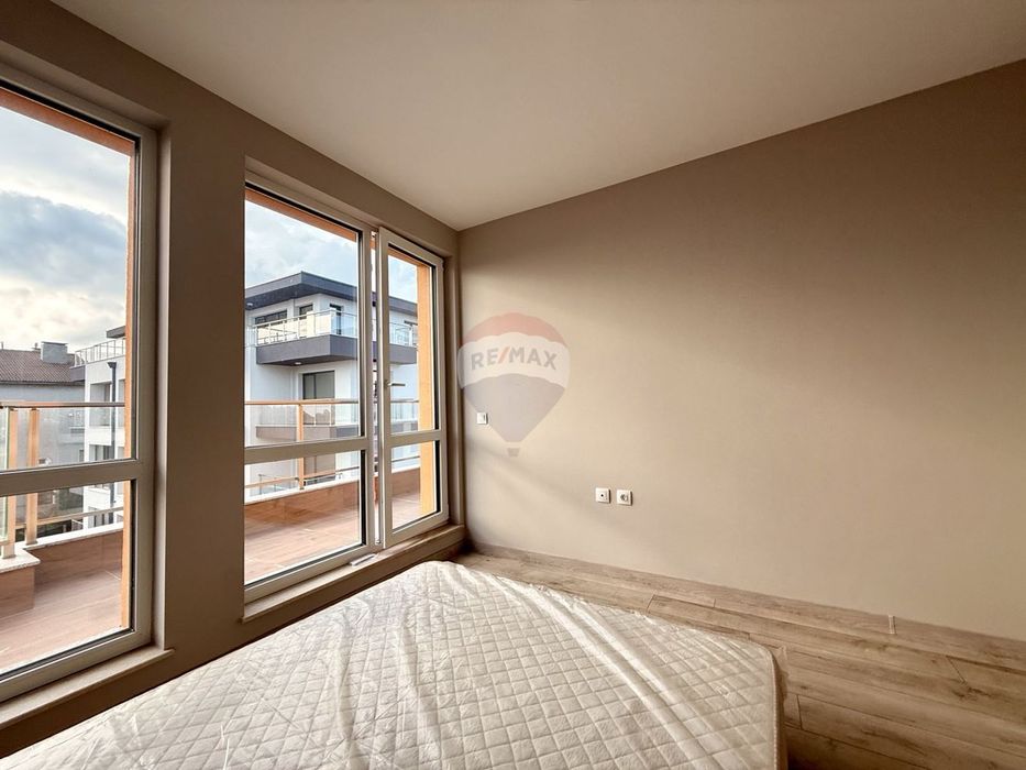 Продава се Двустаен апартамент в Варна, Виница - 69 кв.м за 1142 €/кв.м - Снимка #11