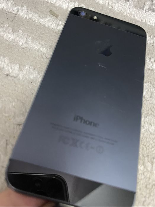 Айфон 5s, память 16гб