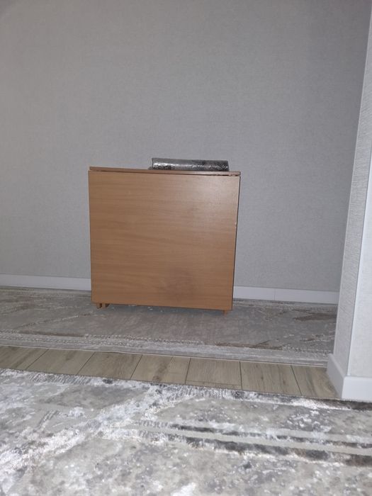 Продам стол бабочка