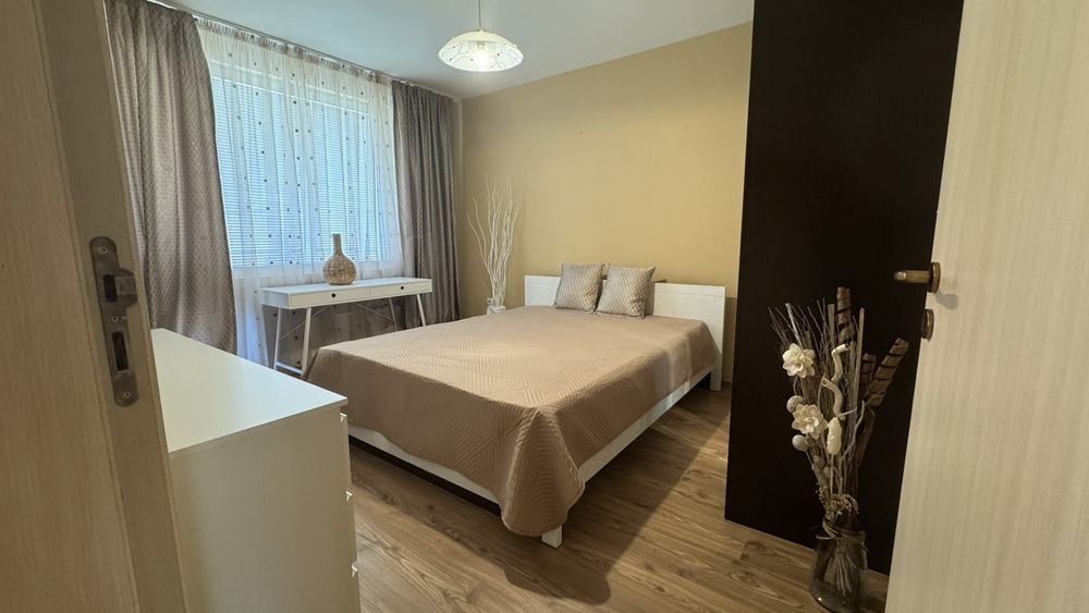 Дава се под наем Тристаен апартамент в София, Манастирски ливади - 110 кв.м за 850 € - Снимка #12