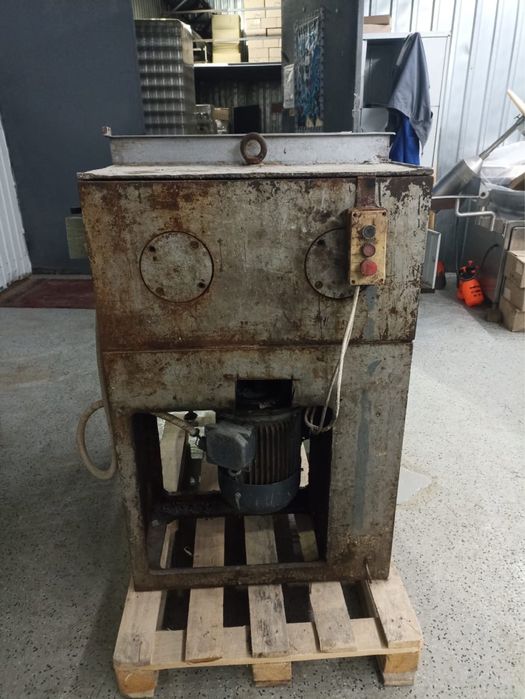 Сатылымда б/у тестомешалка